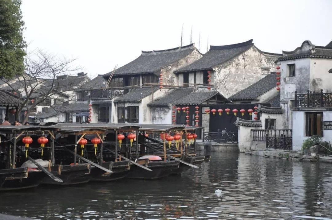 浙江东方金融:因工作变动,董事陈鑫云辞任